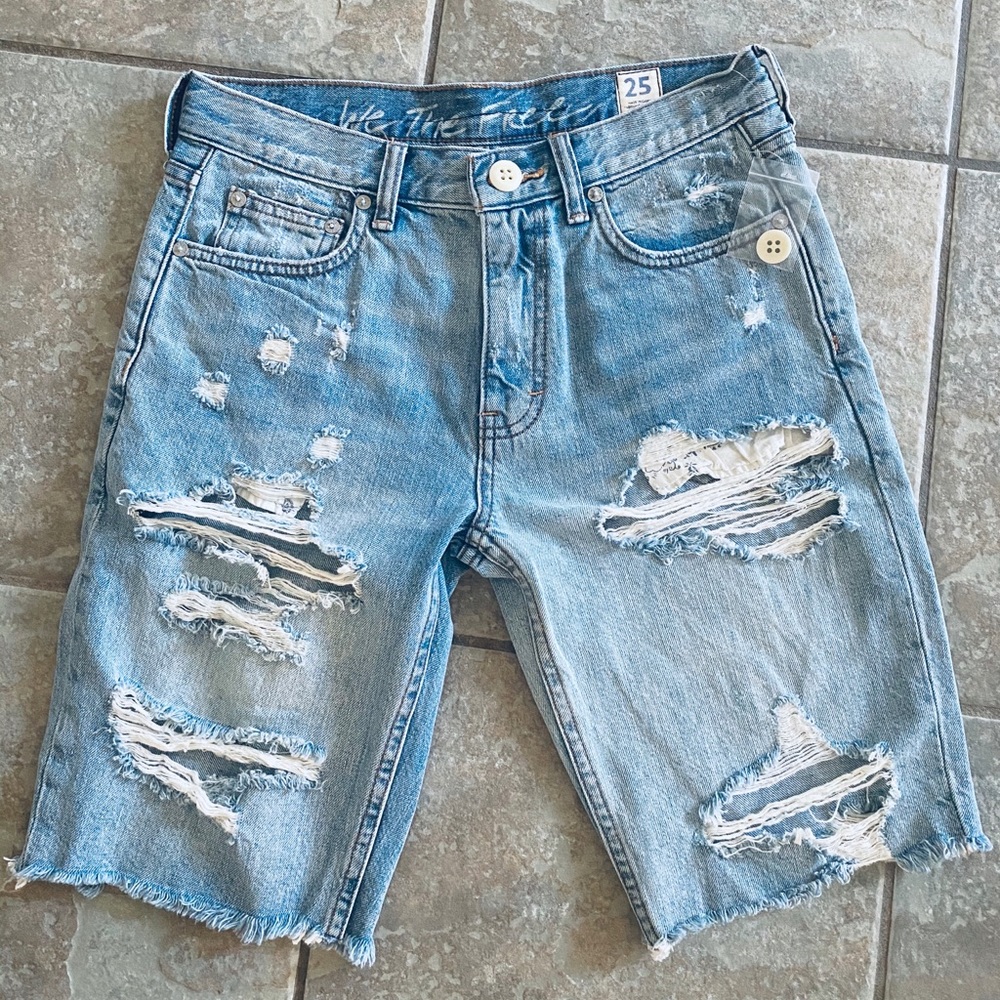 Bermuda Cutoff Shorts